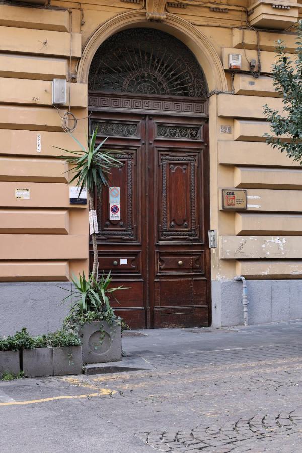 Quatrum Napoli - B&B Exteriör bild