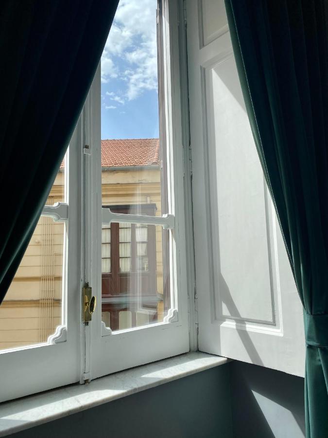 Quatrum Napoli - B&B Exteriör bild