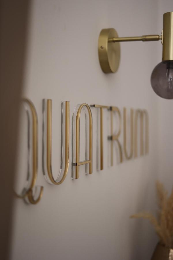 Quatrum Napoli - B&B Exteriör bild
